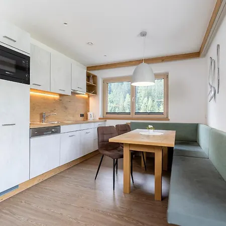 Hotel apartamentowy Franzerl