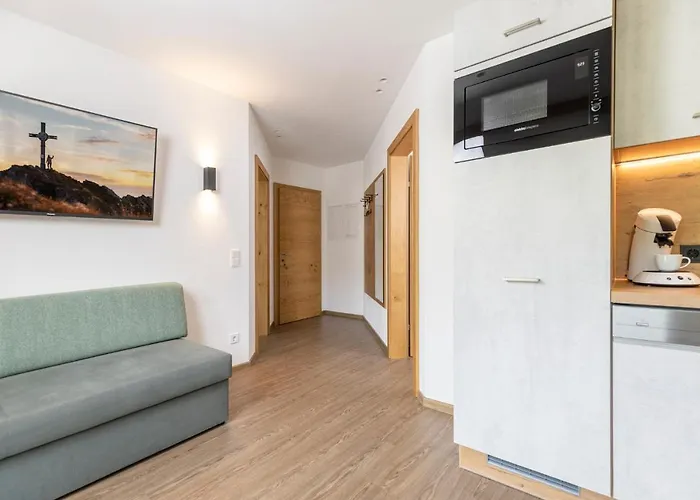 Aparthotel Franzerl 4*